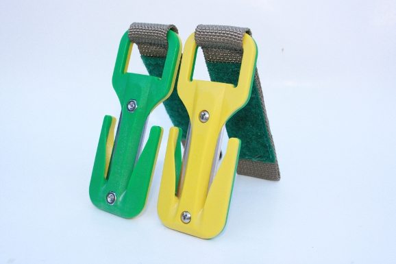 EEZYCUT Trilobite Line Cutter Tool